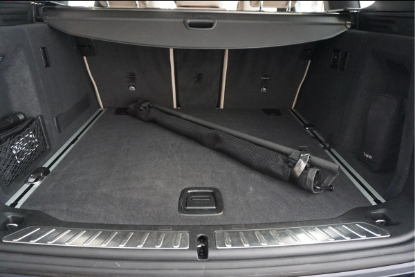 BMW X3 xDrive20i High Executive 3x M-SPORT (Aerodynamica/ onderstel/ interieur) Nederlandse BMW (NAP) | BMW dealer onderhouden | 20inch | Trekhaak | Sfeerverlichting |