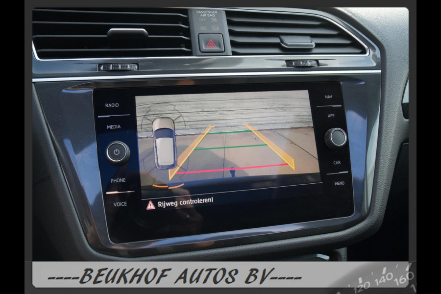Volkswagen Tiguan Allspace 1.5 TSI 7 Persoon Trekhaak Pano