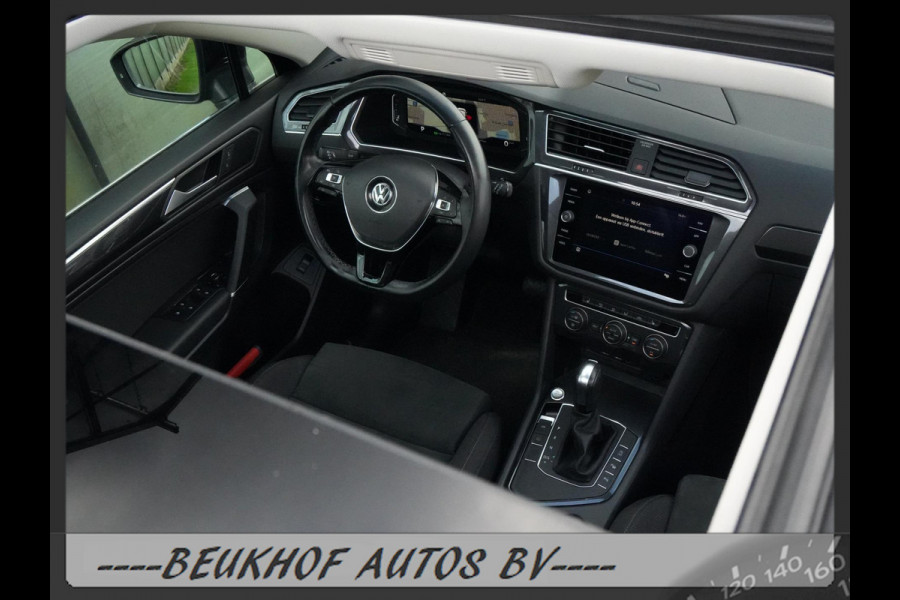 Volkswagen Tiguan Allspace 1.5 TSI 7 Persoon Trekhaak Pano