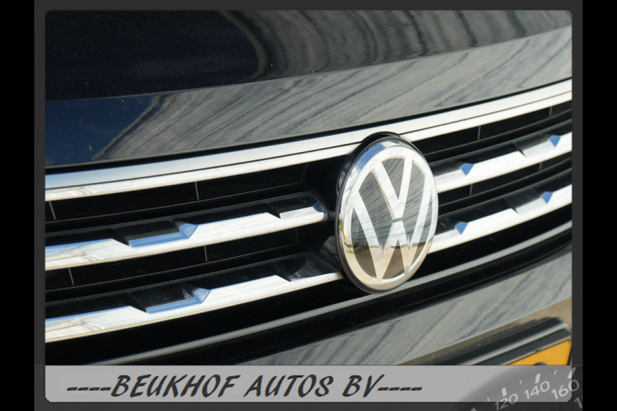 Volkswagen Tiguan Allspace 1.5 TSI 7 Persoon Trekhaak Pano