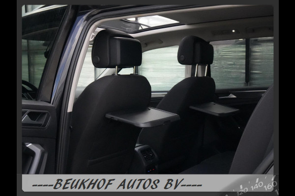 Volkswagen Tiguan Allspace 1.5 TSI 7 Persoon Trekhaak Pano