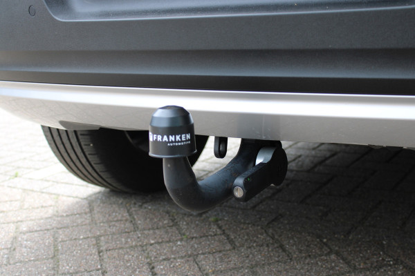 Volvo XC40 1.5 T3 Momentum | Trekhaak | Cruise control | Navigatie | Stoel-/Stuurverwarming