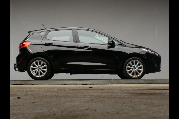 Ford Fiesta 1.1 Sport (APPLE CARPLAY,NAVI,LED,CRUISE,PDC,LANE ASSIST,ELEKTRISCH PAKKET,SPORTSTOELEN,LM VELGEN,NETTE STAAT)