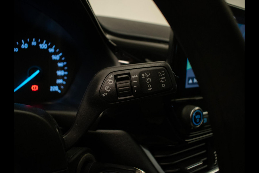 Ford Fiesta 1.1 Sport (APPLE CARPLAY,NAVI,LED,CRUISE,PDC,LANE ASSIST,ELEKTRISCH PAKKET,SPORTSTOELEN,LM VELGEN,NETTE STAAT)