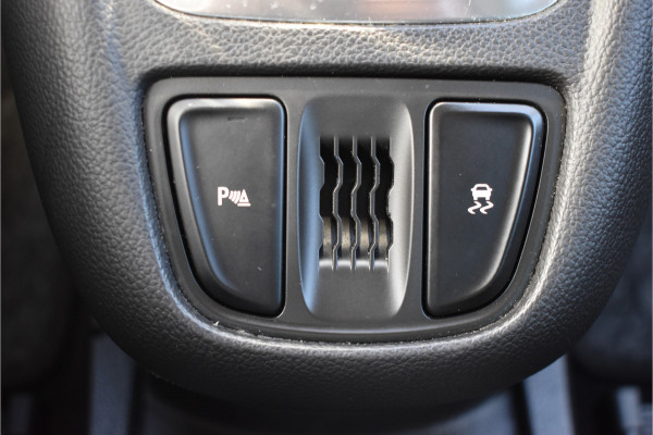 Opel Zafira 1.6 Turbo Automaat Online Edition / 7-zits / Carplay / 17" LM / Trekhaak / PDC v+a / Getint glas