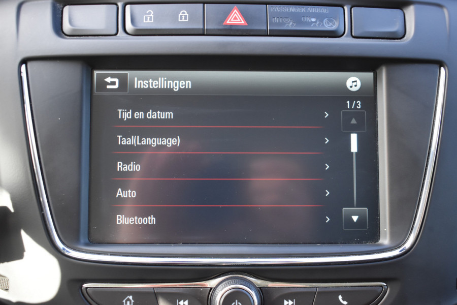 Opel Zafira 1.6 Turbo Automaat Online Edition / 7-zits / Carplay / 17" LM / Trekhaak / PDC v+a / Getint glas