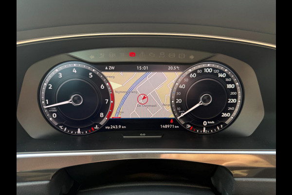 Volkswagen Tiguan 1.4 TSI ACT| R-Line | PANO | LED | Carplay