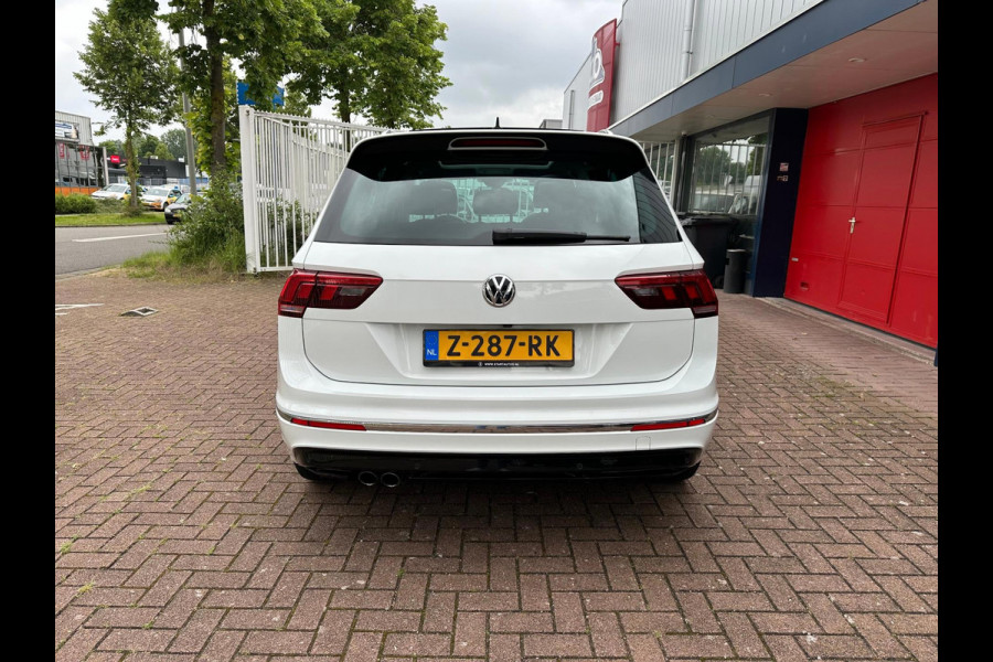 Volkswagen Tiguan 1.4 TSI ACT| R-Line | PANO | LED | Carplay