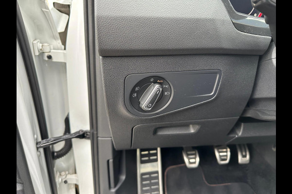 Volkswagen Tiguan 1.4 TSI ACT| R-Line | PANO | LED | Carplay