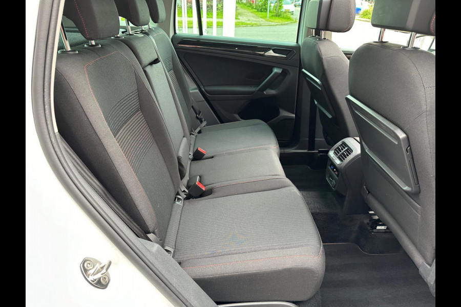 Volkswagen Tiguan 1.4 TSI ACT| R-Line | PANO | LED | Carplay