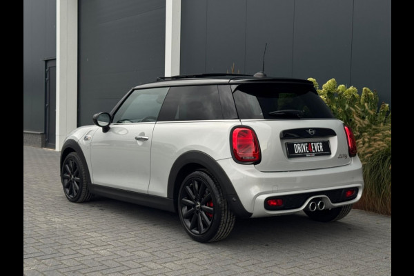 MINI Cooper S 2.0 Pepper 192pk FULL PANO NAVI CAMERA SPORTVELGEN