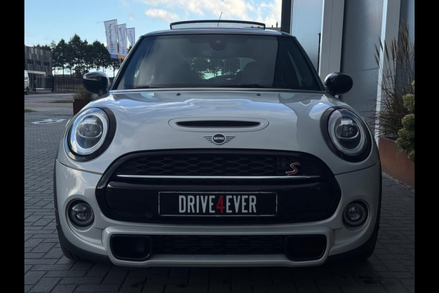 MINI Cooper S 2.0 Pepper 192pk FULL PANO NAVI CAMERA SPORTVELGEN