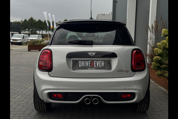 MINI Cooper S 2.0 Pepper 192pk FULL PANO NAVI CAMERA SPORTVELGEN