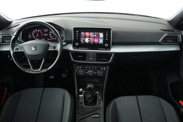 Seat Tarraco 1.5 TSI Style Limited Edition (PANORAMADAK, TREKHAAK, DIGITALE COCKPIT, NAVIGATIE, CARPLAY, PARKEERSENSOREN)