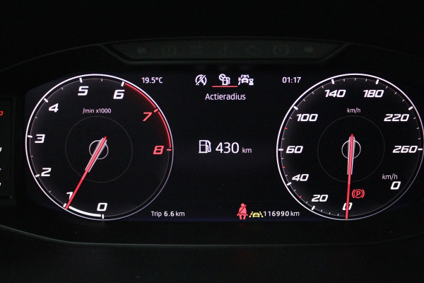 Seat Tarraco 1.5 TSI Style Limited Edition (PANORAMADAK, TREKHAAK, DIGITALE COCKPIT, NAVIGATIE, CARPLAY, PARKEERSENSOREN)