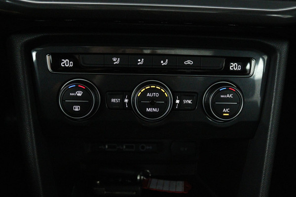 Seat Tarraco 1.5 TSI Style Limited Edition (PANORAMADAK, TREKHAAK, DIGITALE COCKPIT, NAVIGATIE, CARPLAY, PARKEERSENSOREN)