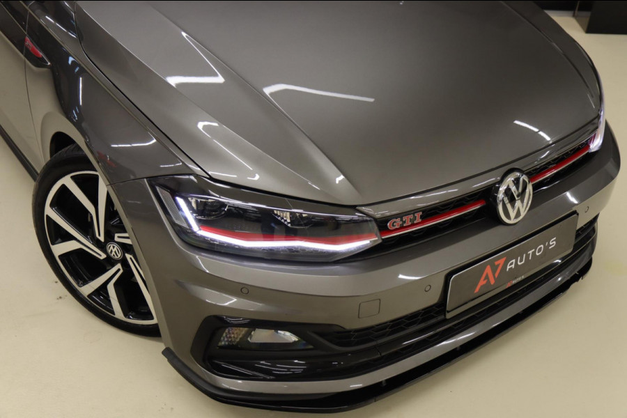 Volkswagen Polo 2.0 TSI GTI PANO/CARPLAY/STOELVERWARMING/VOL