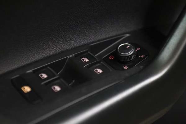 Volkswagen Polo 2.0 TSI GTI PANO/CARPLAY/STOELVERWARMING/VOL