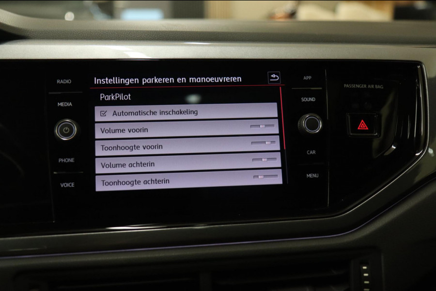 Volkswagen Polo 2.0 TSI GTI PANO/CARPLAY/STOELVERWARMING/VOL