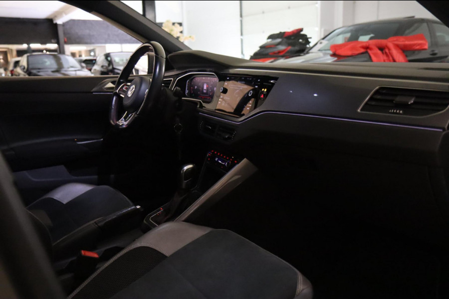 Volkswagen Polo 2.0 TSI GTI PANO/CARPLAY/STOELVERWARMING/VOL