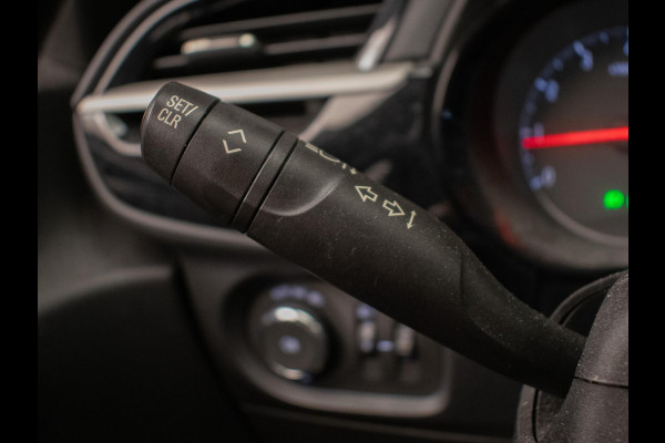 Opel Corsa 1.2 Edition Sport (APPLE CARPLAY,NAVI,LANE ASSIST,PDC,LED,CRUISE,SPORTSTOELEN,NETTE STAAT)