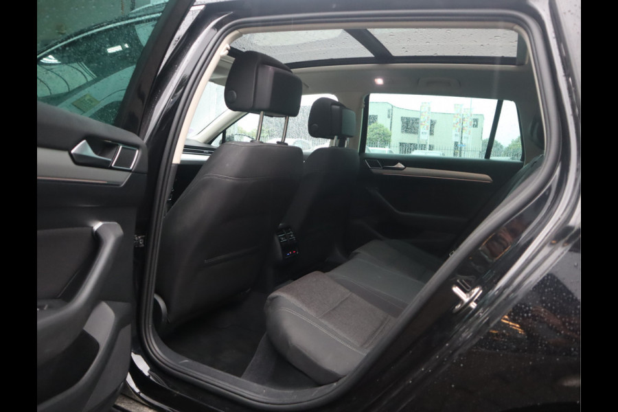 Volkswagen Passat Variant 1.4 TSI Comfortline Business / Panoramadak