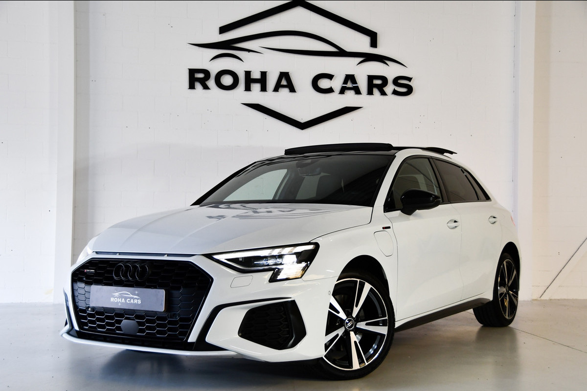 Audi A3 Sportback 40 TFSI e Business S-line, Panoramadak, Applecarplay