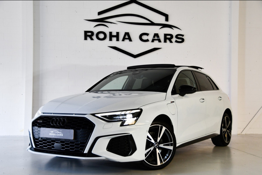 Audi A3 Sportback 40 TFSI e Business S-line, Panoramadak, Applecarplay