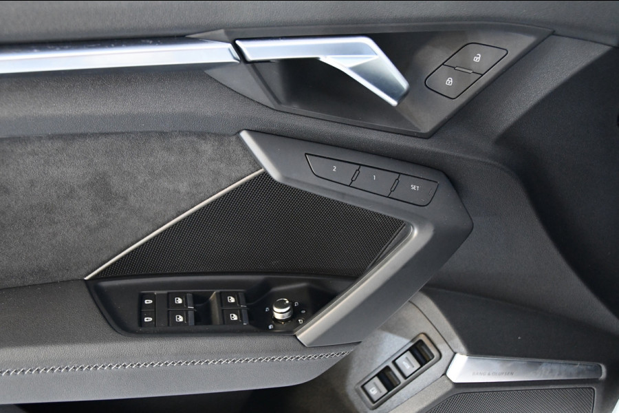 Audi A3 Sportback 40 TFSI e Business S-line, Panoramadak, Applecarplay