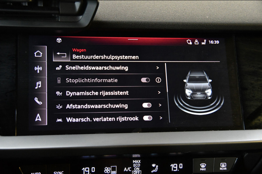 Audi A3 Sportback 40 TFSI e Business S-line, Panoramadak, Applecarplay