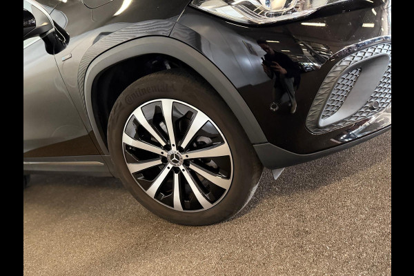 Mercedes-Benz GLA 250e Progressive-BURMESTER-SFEERVERLICHTING-STOELVERWARMING-CAMERA-COMPLEET