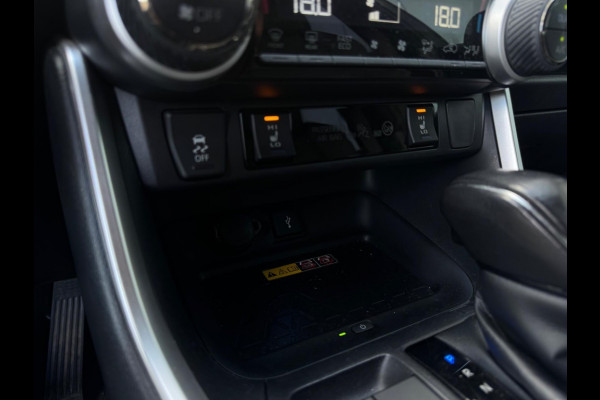 Toyota RAV4 2.5 Hybrid Bi-Tone M23 NAVI 360 CAMERA CLIMATE SPORTVELGEN