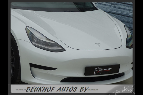 Tesla Model 3 Standard RWD Pano Trekhaak Navi Leer Soh 90,4%