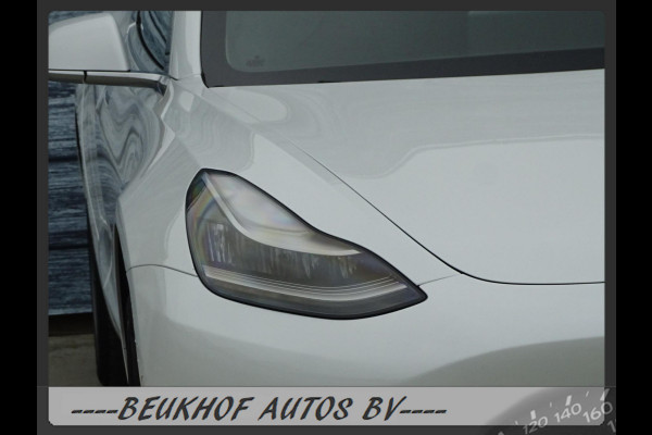 Tesla Model 3 Standard RWD Pano Trekhaak Navi Leer Soh 90,4%
