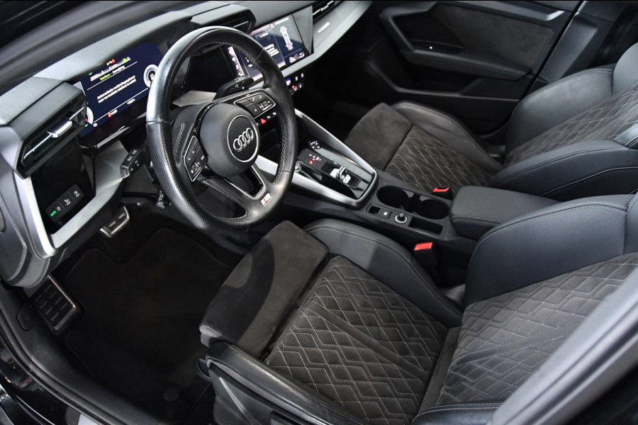 Audi A3 Sportback 40TFSI e Business S-line, Panoramadak, Applecarplay