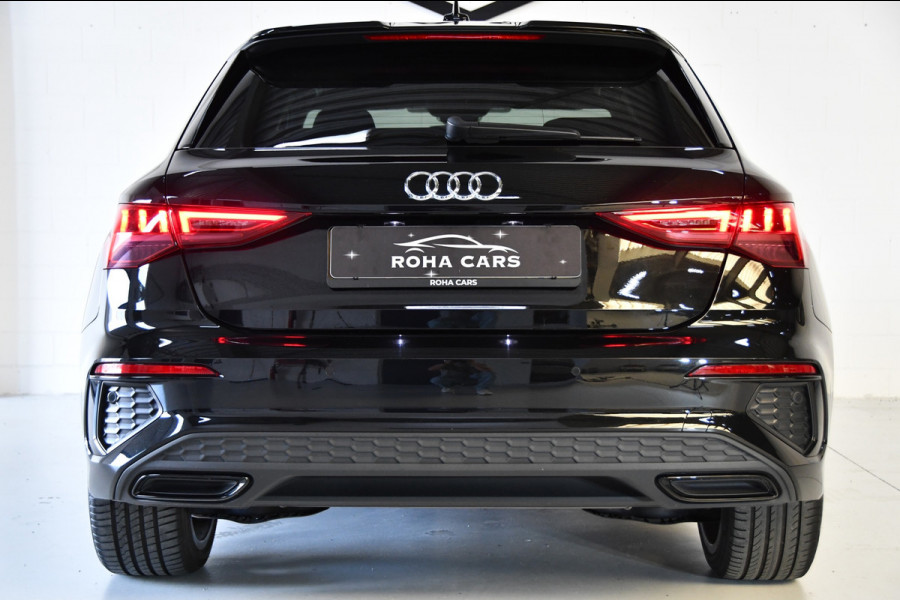 Audi A3 Sportback 40TFSI e Business S-line, Panoramadak, Applecarplay