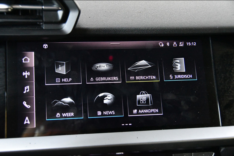 Audi A3 Sportback 40TFSI e Business S-line, Panoramadak, Applecarplay
