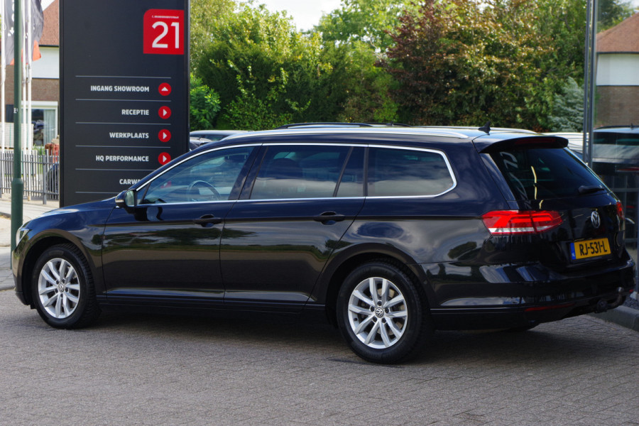Volkswagen Passat Variant 1.4 TSI 126 PK Comfortline Business, Trekhaak, Massage, Adap. Cruise Control, Stoelverwarming