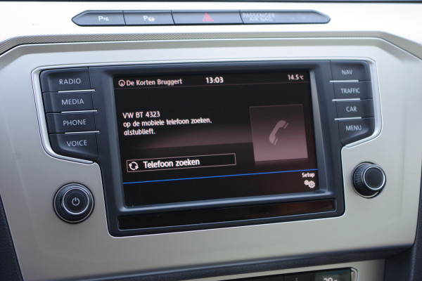 Volkswagen Passat Variant 1.4 TSI 126 PK Comfortline Business, Trekhaak, Massage, Adap. Cruise Control, Stoelverwarming