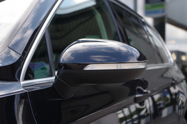 Volkswagen Passat Variant 1.4 TSI 126 PK Comfortline Business, Trekhaak, Massage, Adap. Cruise Control, Stoelverwarming