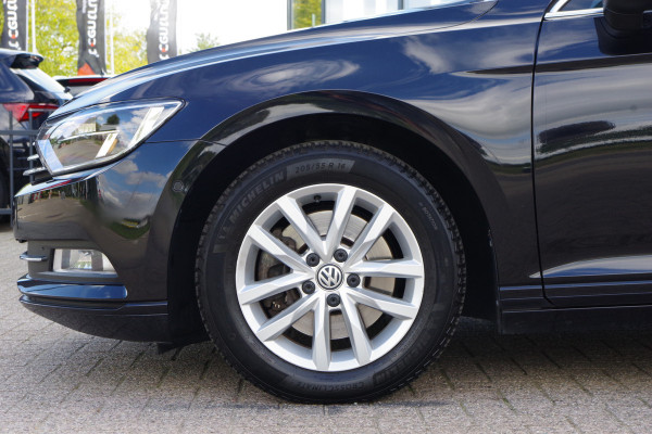 Volkswagen Passat Variant 1.4 TSI 126 PK Comfortline Business, Trekhaak, Massage, Adap. Cruise Control, Stoelverwarming