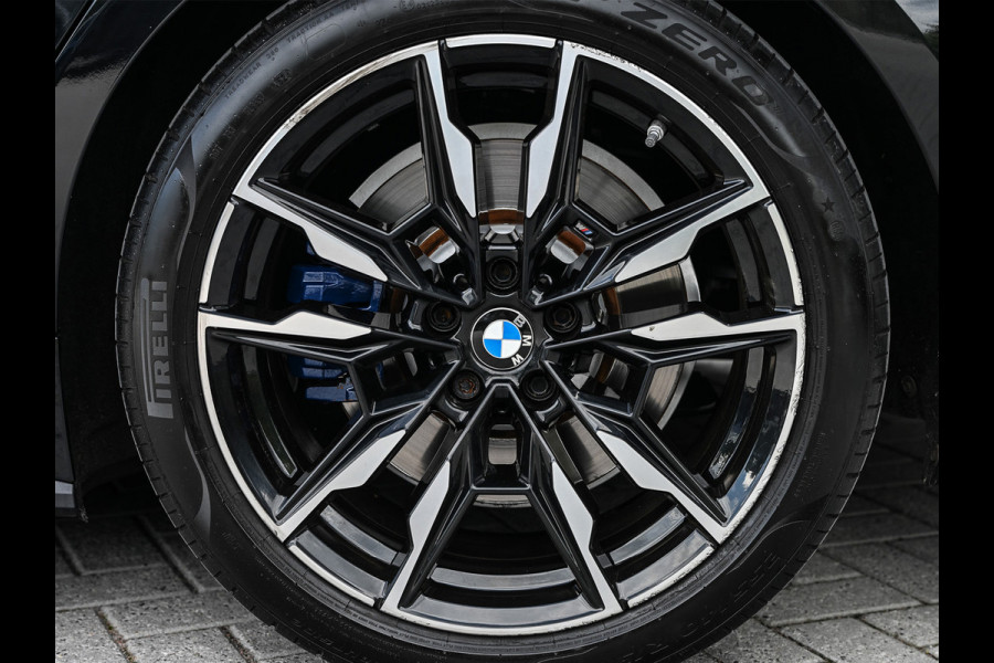 BMW 4 Serie Gran Coupé M440i xDrive HIGH EXECUTIVE | M-SPORT PAKKET | SHADOW LINE | COMFORT ACCESS | MEMORY SEATS | HEAD-UP DISPLAY | ADAPTI