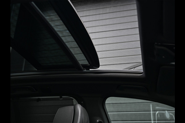 BMW X5 xDrive50e | M-SPORT | TREKHAAK | COMFORT ACCESS | BMW NIERE ICONIC GLOW | PANORAMADAK | COMFORT SEATS | AMBIANCE INTERIEUR | DRI