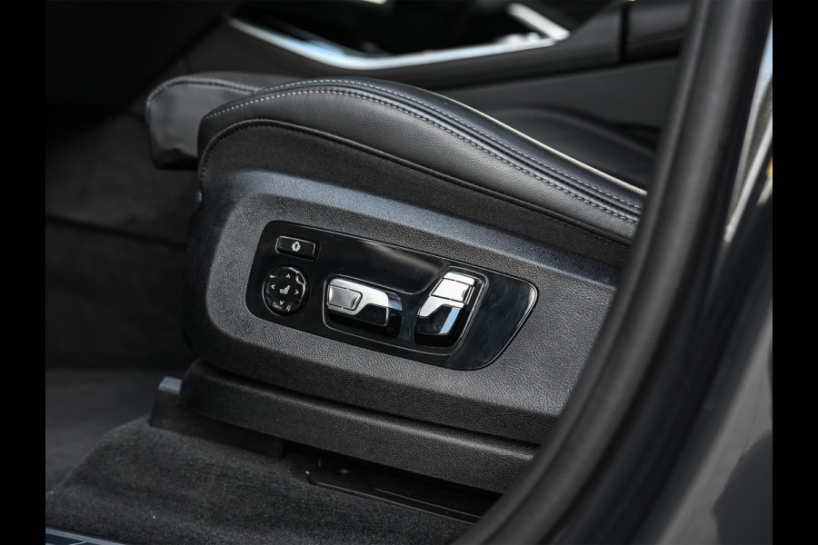 BMW X5 xDrive50e | M-SPORT | TREKHAAK | COMFORT ACCESS | BMW NIERE ICONIC GLOW | PANORAMADAK | COMFORT SEATS | AMBIANCE INTERIEUR | DRI