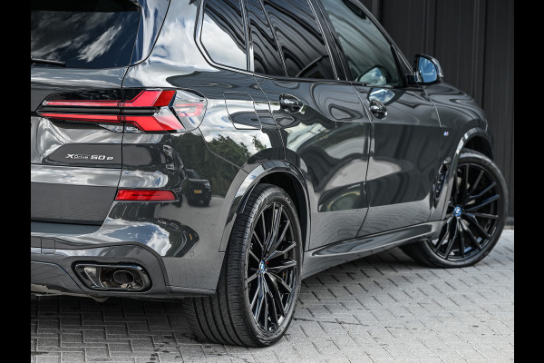 BMW X5 xDrive50e | M-SPORT | TREKHAAK | COMFORT ACCESS | BMW NIERE ICONIC GLOW | PANORAMADAK | COMFORT SEATS | AMBIANCE INTERIEUR | DRI