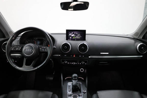 Audi A3 Sportback 1.0 TFSI Pro Line LED/PANORAMADAK/LEER+S.VERWARMING/18" LMV/PDC/CRUISE/ECC/12 MND GARANTIE!