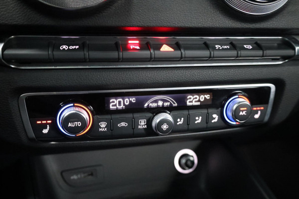 Audi A3 Sportback 1.0 TFSI Pro Line LED/PANORAMADAK/LEER+S.VERWARMING/18" LMV/PDC/CRUISE/ECC/12 MND GARANTIE!