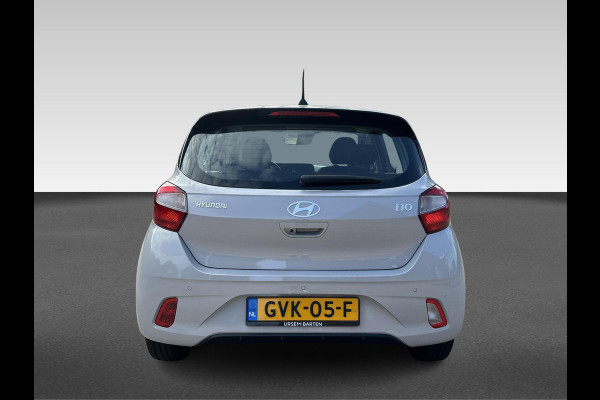 Hyundai i10 1.0 Comfort Smart | Navigatie | Parkeercamera achter | Apple carplay & Android Auto |