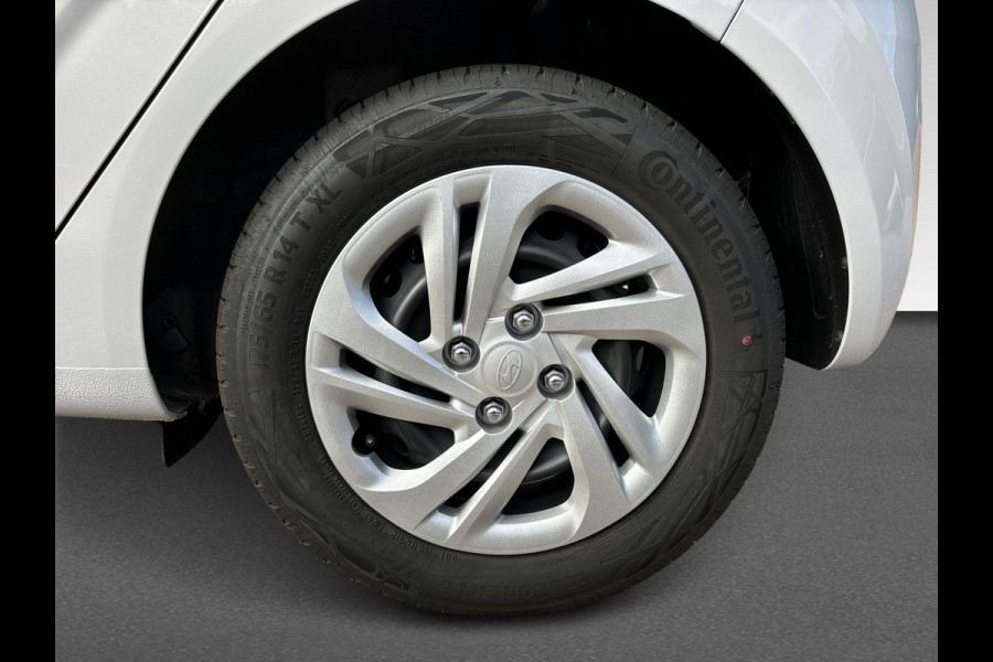 Hyundai i10 1.0 Comfort Smart | Navigatie | Parkeercamera achter | Apple carplay & Android Auto |