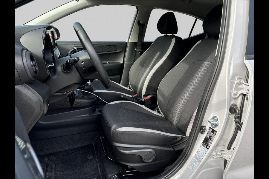 Hyundai i10 1.0 Comfort Smart | Navigatie | Parkeercamera achter | Apple carplay & Android Auto |
